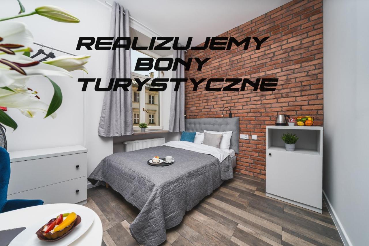 Liv Apartments Old Town Краків Екстер'єр фото