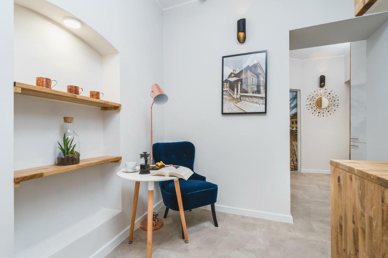 Liv Apartments Old Town Краків Екстер'єр фото