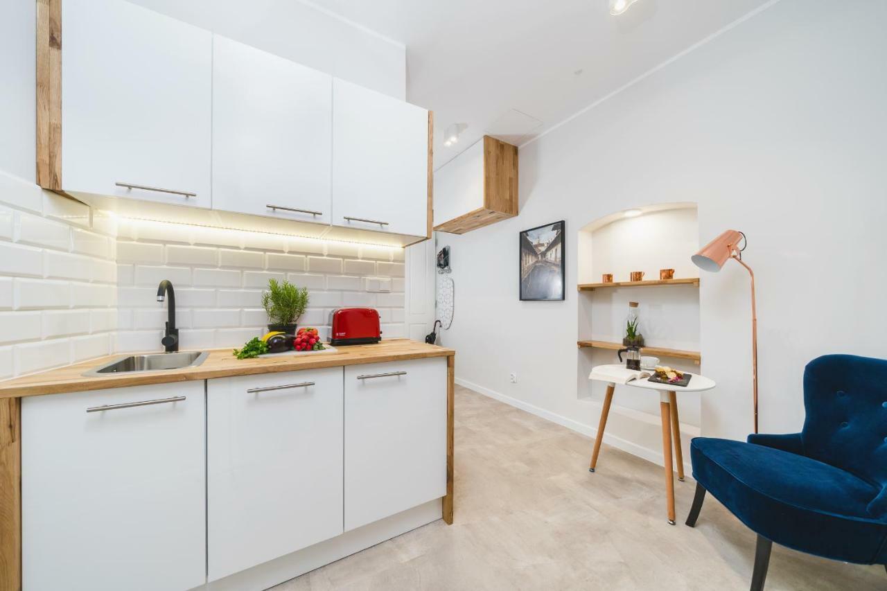 Liv Apartments Old Town Краків Екстер'єр фото