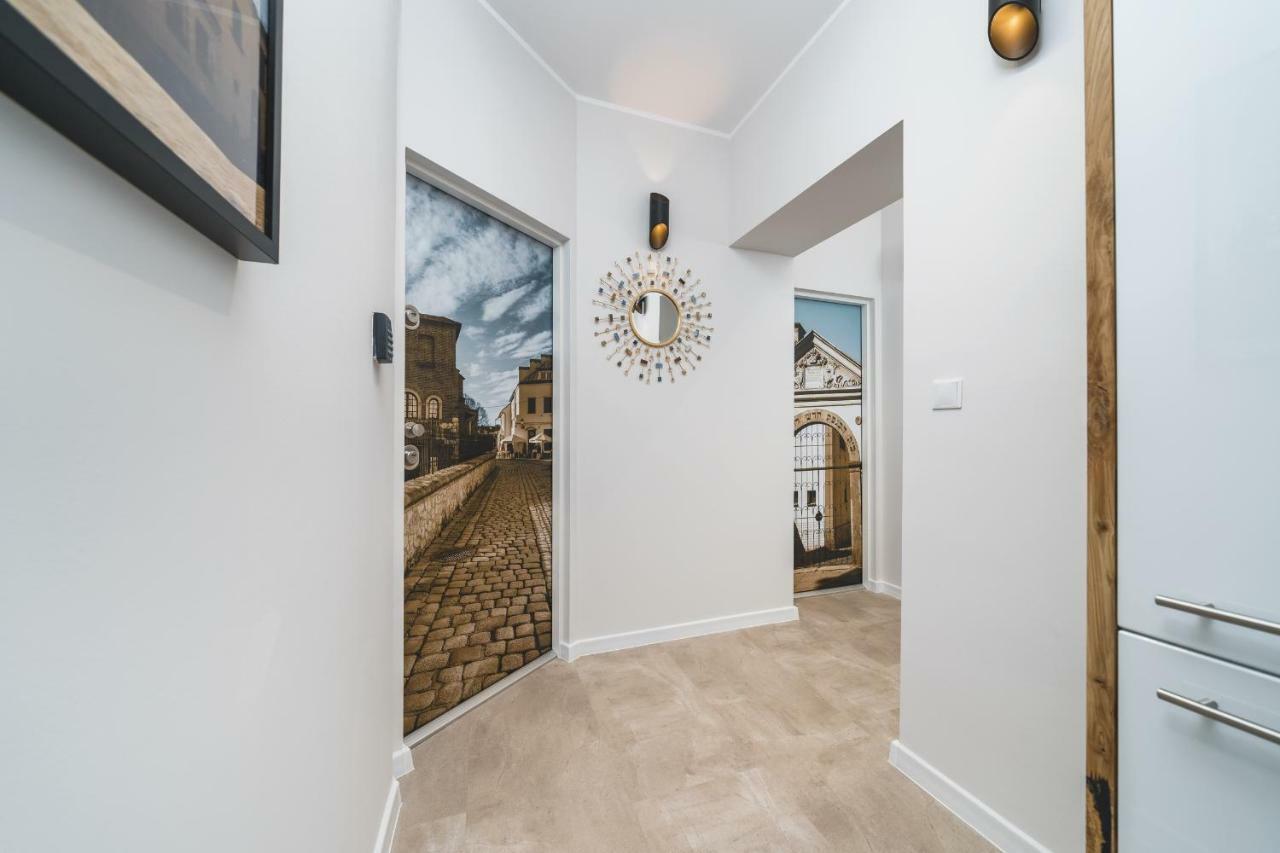 Liv Apartments Old Town Краків Екстер'єр фото